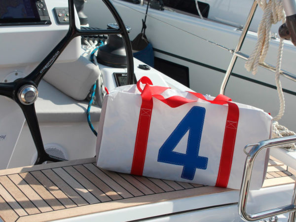 Bolsa de vela de barco Mónaco confeccionada con vela de barco Aqualata